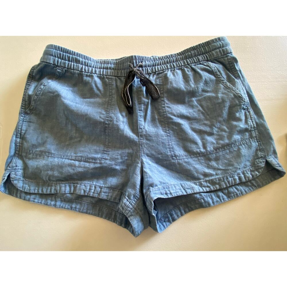 J Crew Women's Preppy Shorts Size Medium Chambray Blue 100% Cotton Drawstring